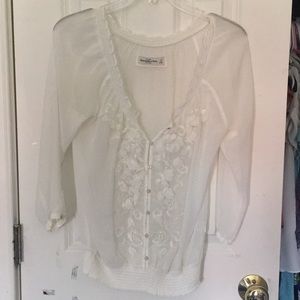Abercrombie and Fitch white floral blouse